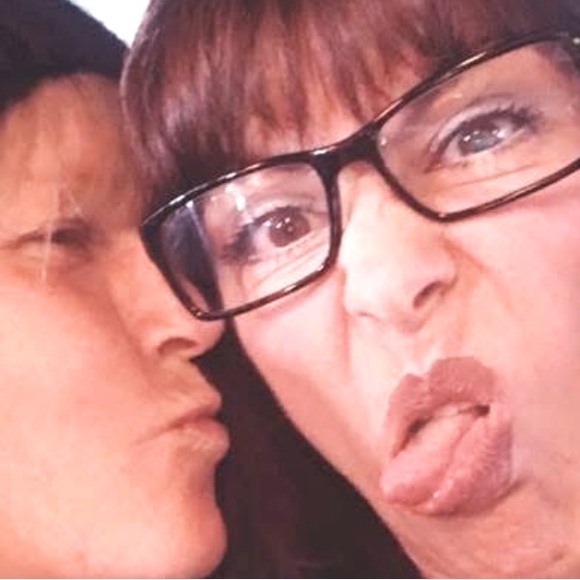 Meet your Posher, Stephanie - Picture 1 of 1